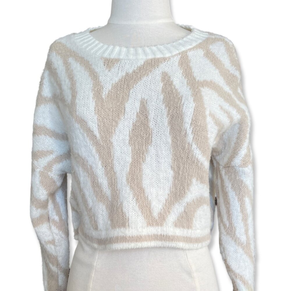 Nasty Gal Cropped Patterned Sweater